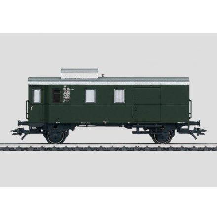 46980 Freight Train Baggage Car