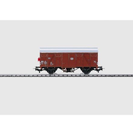 4411 Boxcar